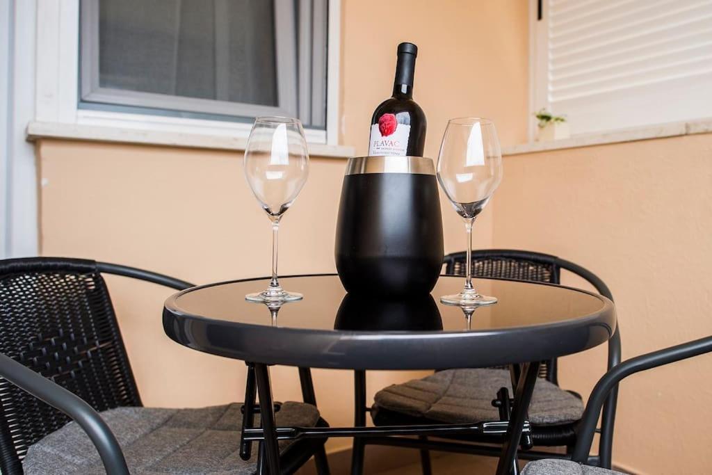 Apartment Jully بودْسْتغانا المظهر الخارجي الصورة